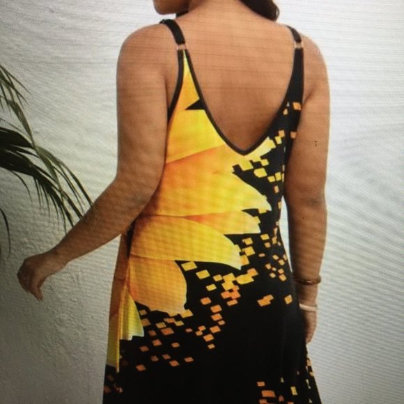 Sexy Sunflower Dress, Black & Yellow Size 2X Price is FIRM Sun1 - Picture 2 of 7